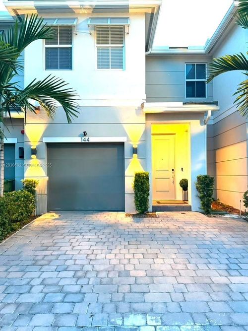 144-144 Sw 171st Lane, Pembroke Pines, FL, 33027 | Card Image