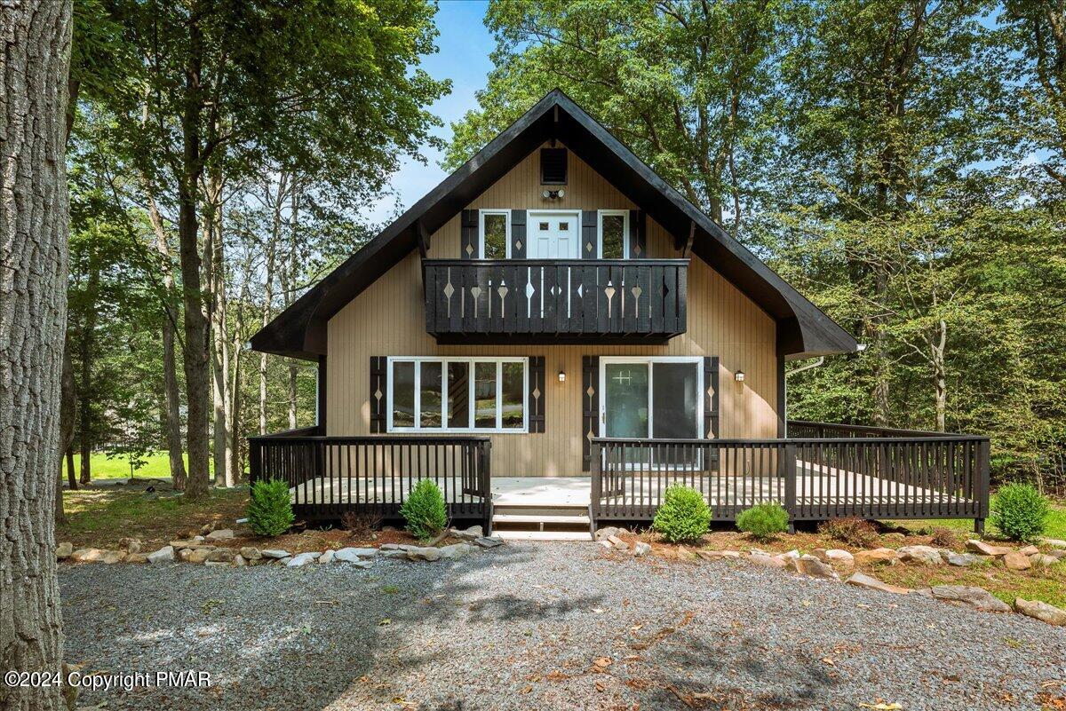 Cedar Ln, Tobyhanna, PA 18466