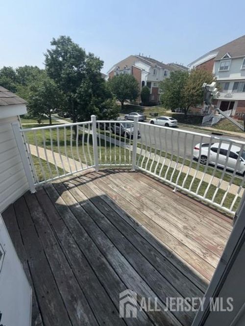 778 Harbortown Blvd, Perth Amboy, NJ, 08861-2971 | Card Image