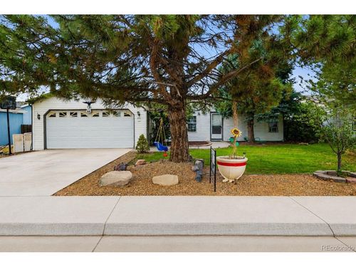 1111 Stage Dr, Fort Lupton, CO, 80621-2748 | Card Image