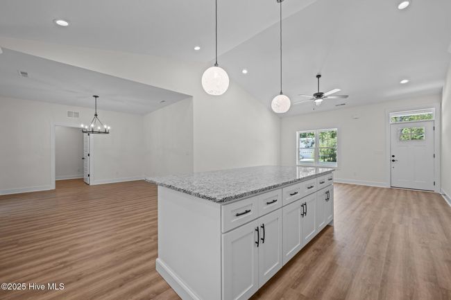 904 Nautillus Ct, House other with 3 bedrooms, 2 bathrooms and 2 parking in New Bern NC | Image 15