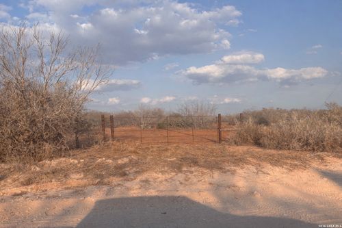 0 Old 7 Sisters Rd, San Diego, TX, 78384 | Card Image