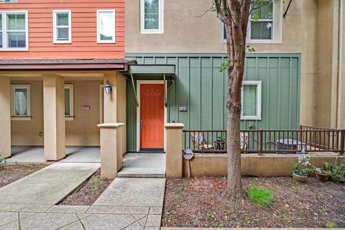 589 Staley Ave, Hayward, CA, 94541-6291 | Card Image