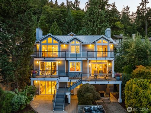 528 W Lake Sammamish Pkwy Se, Bellevue, WA, 98008-5212 | Card Image