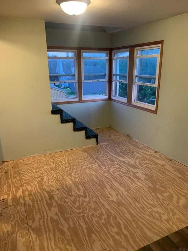 206 E Clark St, House other with 3 bedrooms, 1 bathrooms and null parking in Calmar IA | Image 18