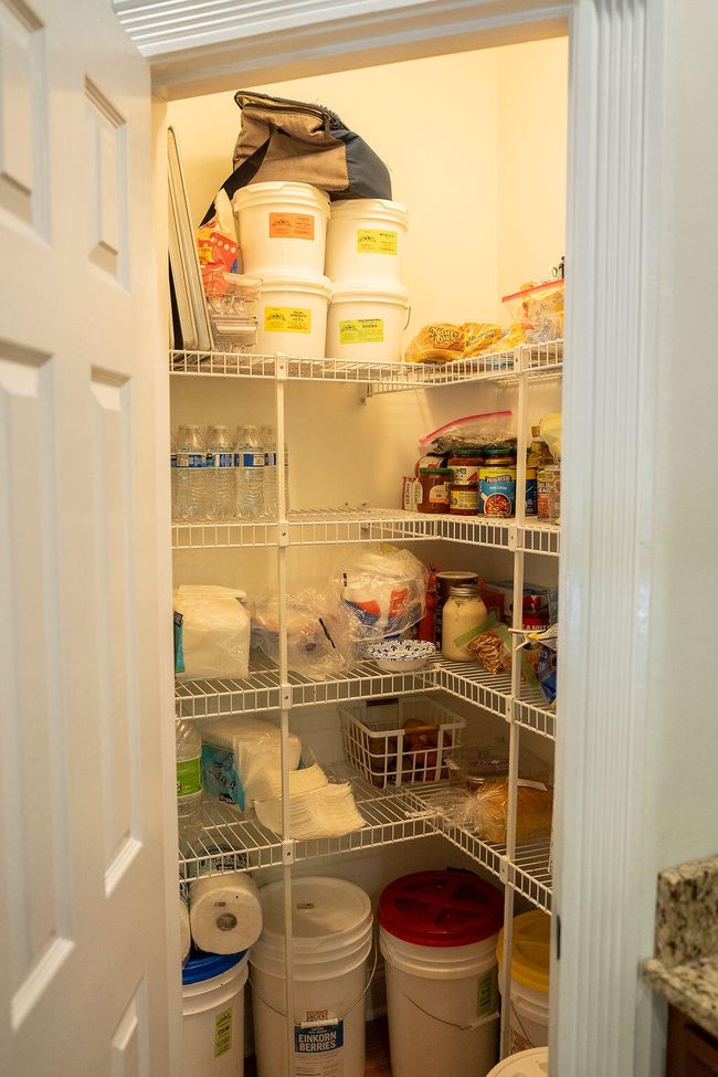 Pantry. | Image 25