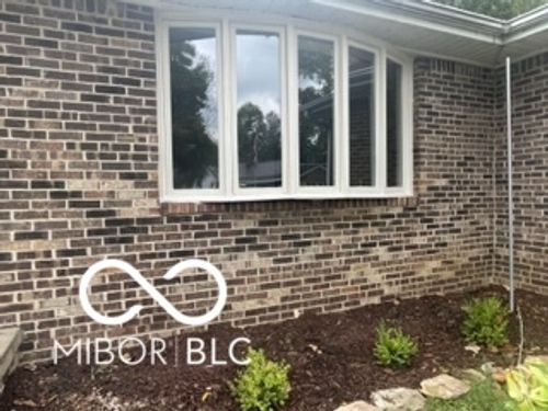 924 Mitchell St, Veedersburg, IN, 47987-8021 | Card Image