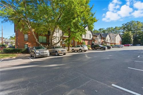 j14-6851 Roswell Rd, Sandy Springs, GA, 30328-2453 | Card Image