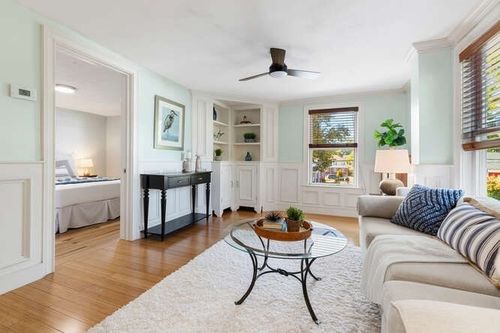 ste-2-44 Cherry St, Swampscott, MA, 01907-1790 | Card Image