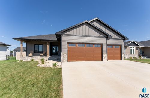 514 Highland St, Harrisburg, SD, 57032-2735 | Card Image
