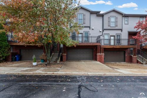 apt-d4-5245 Overland Dr, Lawrence, KS, 66049-3900 | Card Image