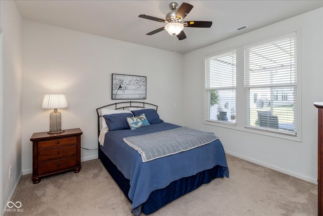spacious bedroom | Image 19