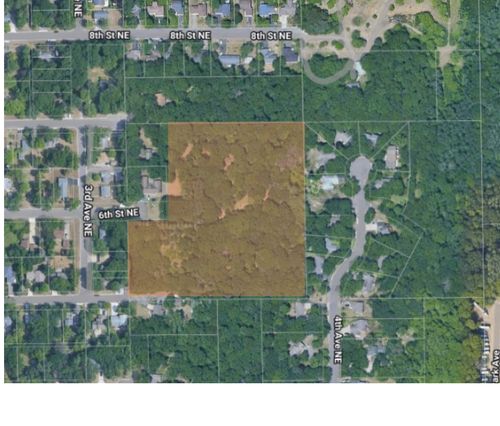 330 7th St Ne, Sartell, MN, 56377-1157 | Card Image