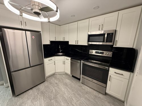1h-333 Central St, Saugus, MA, 01906-2359 | Card Image