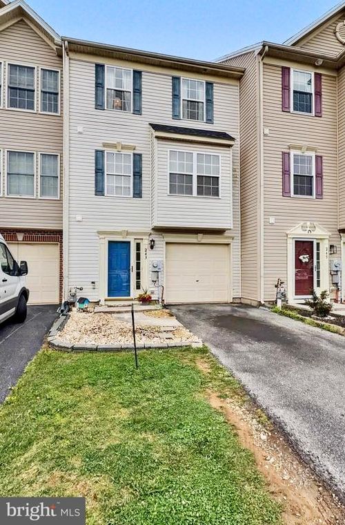243 Country Ridge Dr, RED LION, PA, 17356-8866 | Card Image