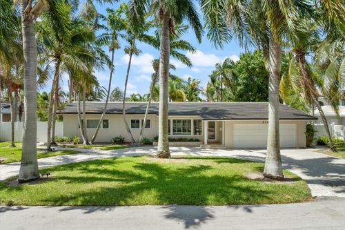 2740 Ne 25th Pl, Fort Lauderdale, FL, 33305-1706 | Card Image
