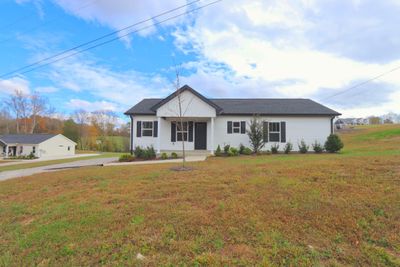 290 Still Point Rd, House other with 3 bedrooms, 2 bathrooms and null parking in Smithville TN | Image 1