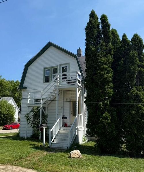 6603 23rd Ave, Kenosha, WI, 53143-1229 | Card Image