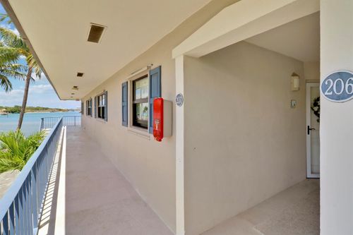 i206-755 Saturn St, Jupiter, FL, 33477-4425 | Card Image
