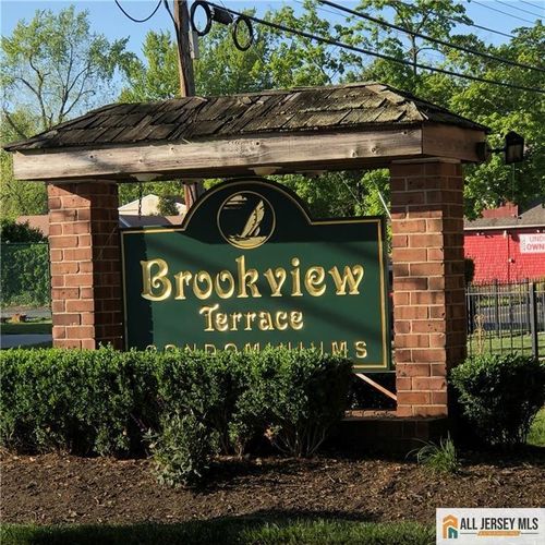 apt-10n-289 Main St, Spotswood, NJ, 08884-2324 | Card Image