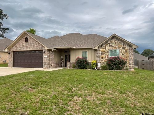 111 Hay Meadow Dr, Winona, TX, 75792-4909 | Card Image