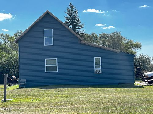 4464 E Ave, New Town, ND, 58763 | Card Image