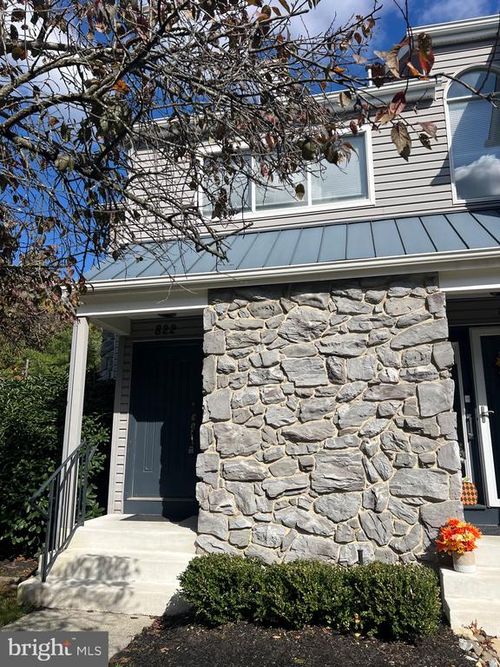 822 Chanticleer, CHERRY HILL, NJ, 08003-4812 | Card Image