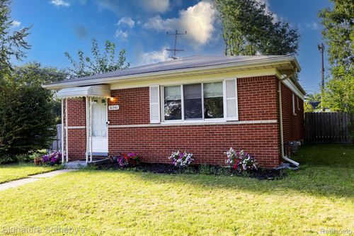 30340 Joy Rd, Livonia, MI, 48150-3982 | Card Image