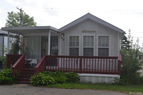 1140 S Ortonville Rd Unit 98 Road, Brandon Charter Township, MI, 48462 | Card Image