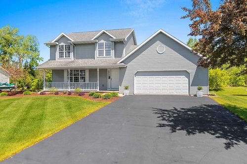5071 Snapdragon Circle, LITTLE SUAMICO, WI, 54141 | Card Image