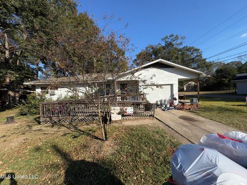 319 Ford Dr, Petal, MS, 39465-2723 | Card Image