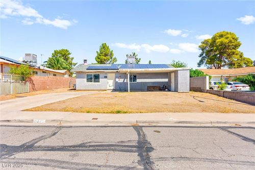 5225 Saratoga Dr, Las Vegas, NV, 89120-1792 | Card Image