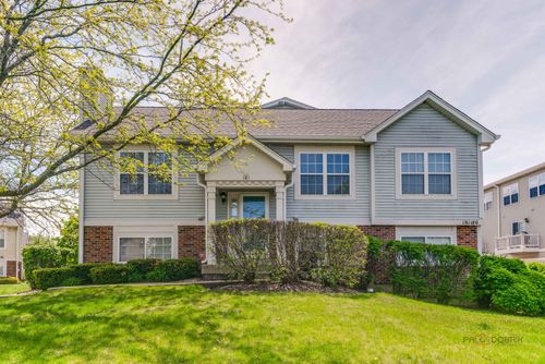 181 Holiday Ln, Hainesville, IL, 60073-3187 | Card Image