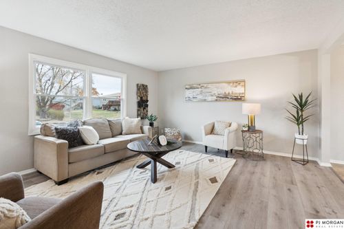 455 Hilltop Ave, Springfield, NE, 68059-4755 | Card Image