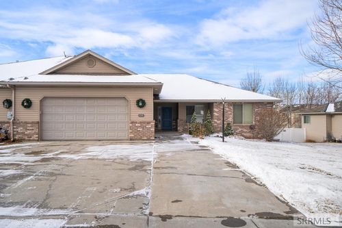 614 Eaglewood Dr, Rexburg, ID, 83440-5253 | Card Image