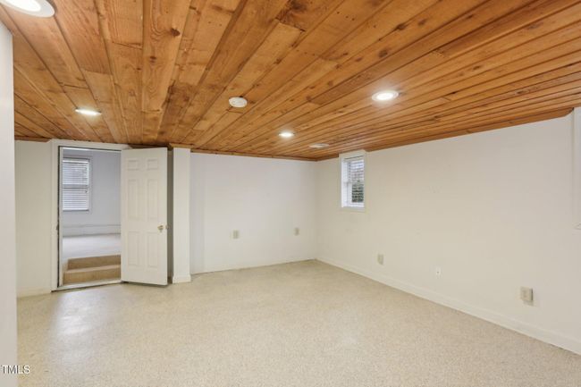 50-web-or-mls-Rogers Rd-050 | Image 64