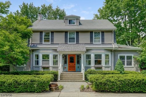 25 Locust Dr, Summit, NJ, 07901-4428 | Card Image