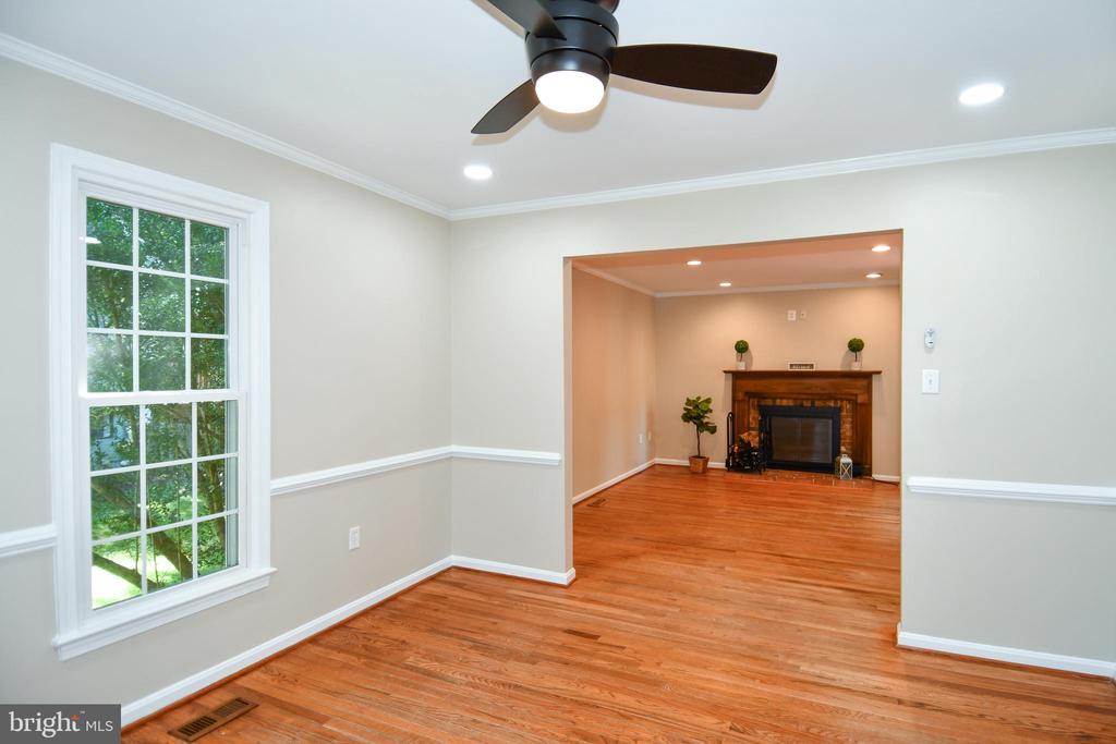 Residential in WOODBRIDGE 5