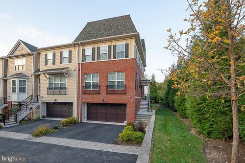 75 S Merion Ave, BRYN MAWR, PA, 19010-3202 | Card Image