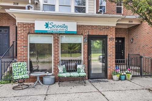 207 Legato Dr, Walled Lake, MI, 48390-3423 | Card Image