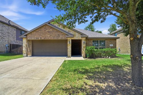 3015 Briarbrook Dr, Seagoville, TX, 75159-1462 | Card Image