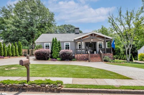 15 High Hill St, Greenville, SC, 29605-2006 | Card Image