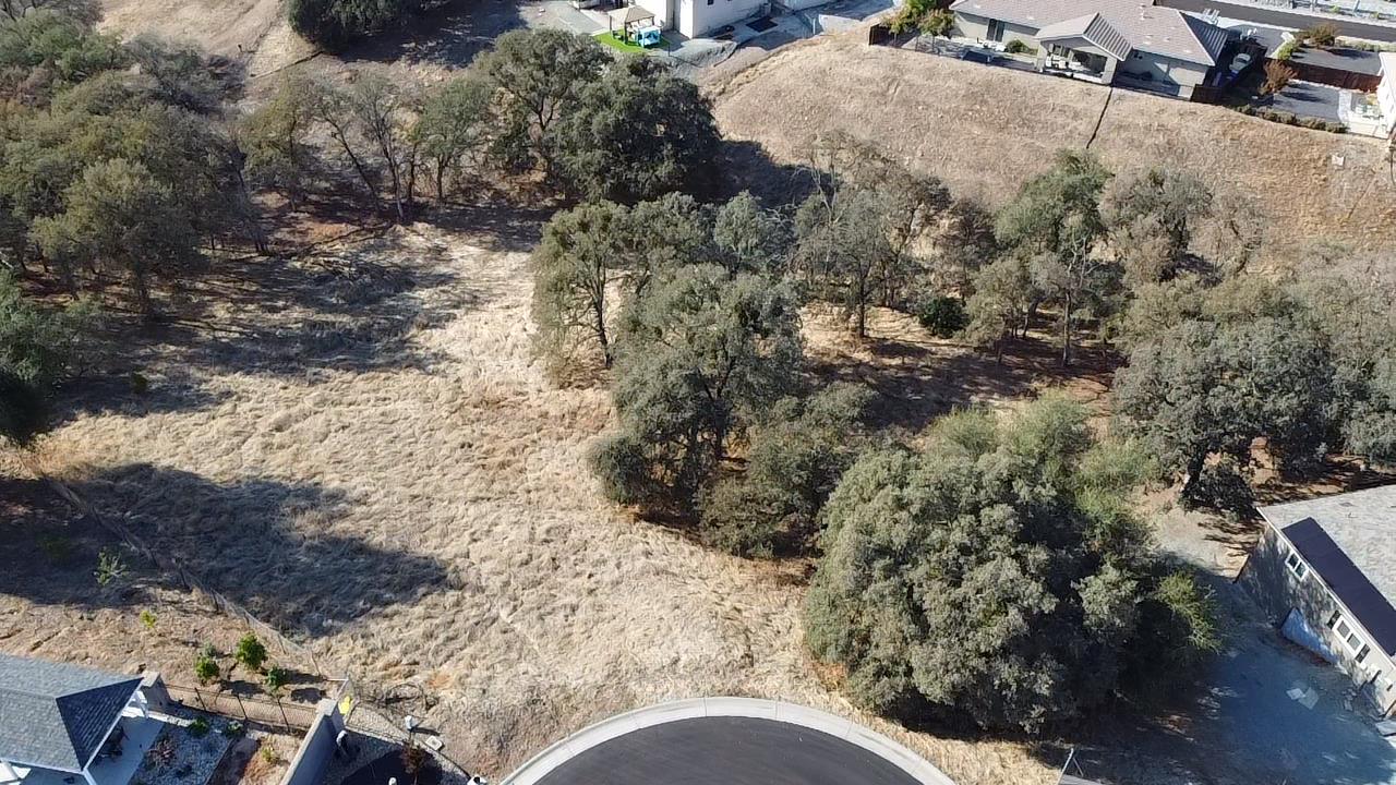 Land in Valley Springs