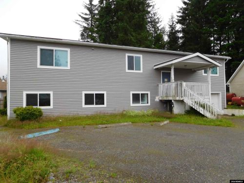 8699 Duran Street, Juneau, AK, 99801 | Card Image