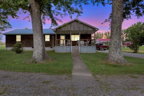 111 School St, Cumberland Furnace, TN, 37051-5258 | Card Image