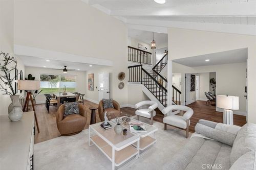 1070 S Road Runner Rd, Anaheim, CA, 92807-4519 | Card Image