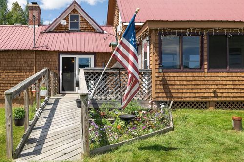3959 Vt Route 102, Canaan, VT, 05903-9800 | Card Image