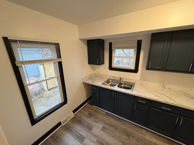 Updated Kitchen | Image 12