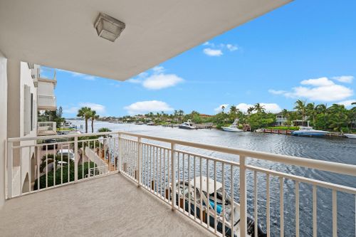 203w-1050 Hillsboro Mile, Hillsboro Beach, FL, 33062 | Card Image