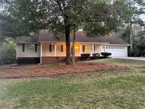 31 Williamsburg Dr Nw, Rome, GA, 30165-8828 | Card Image
